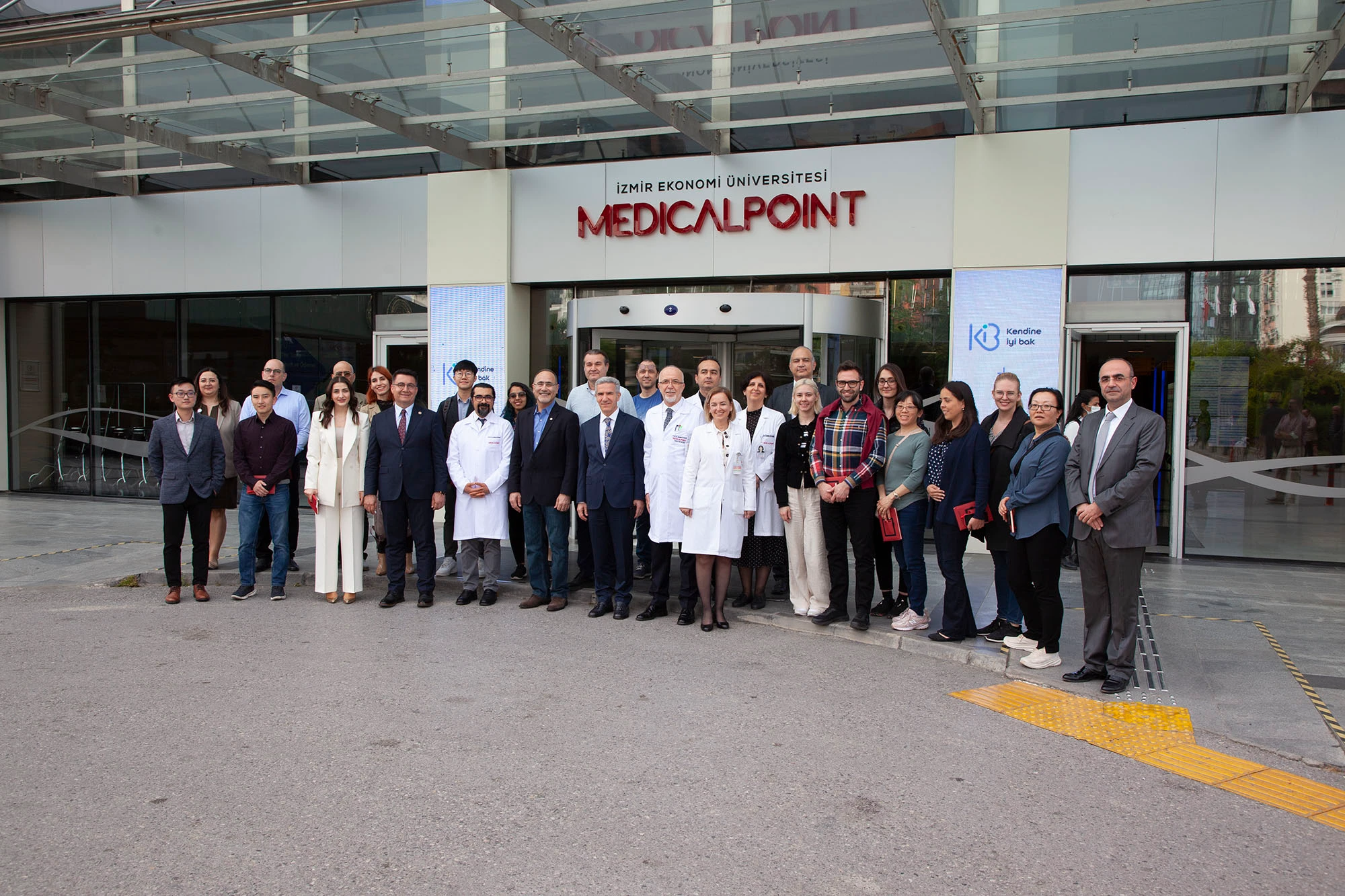 visit from harvard doctors to medical point
