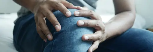 Living with Fibromyalgia Practical Ways to Reduce Pain Improve Energy and Regain Quality of Life